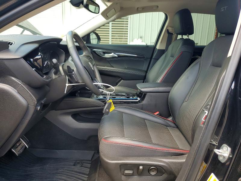 Продаж на аукціоні авто 2022 Buick Envision, vin: LRBFZNR40ND057350, номер лоту: 61401536