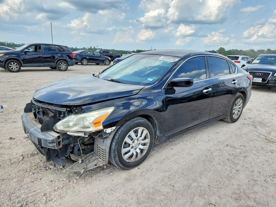 Auction sale of the 2015 Nissan Altima, vin: 1N4AL3AP0FN886881, lot number: 62689236