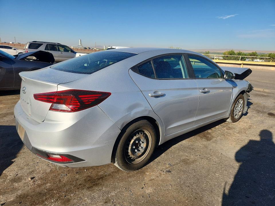 2019 Hyundai Elantra მანქანა იყიდება აუქციონზე, vin: KMHD74LF6KU808199, აუქციონის ნომერი: 60257596