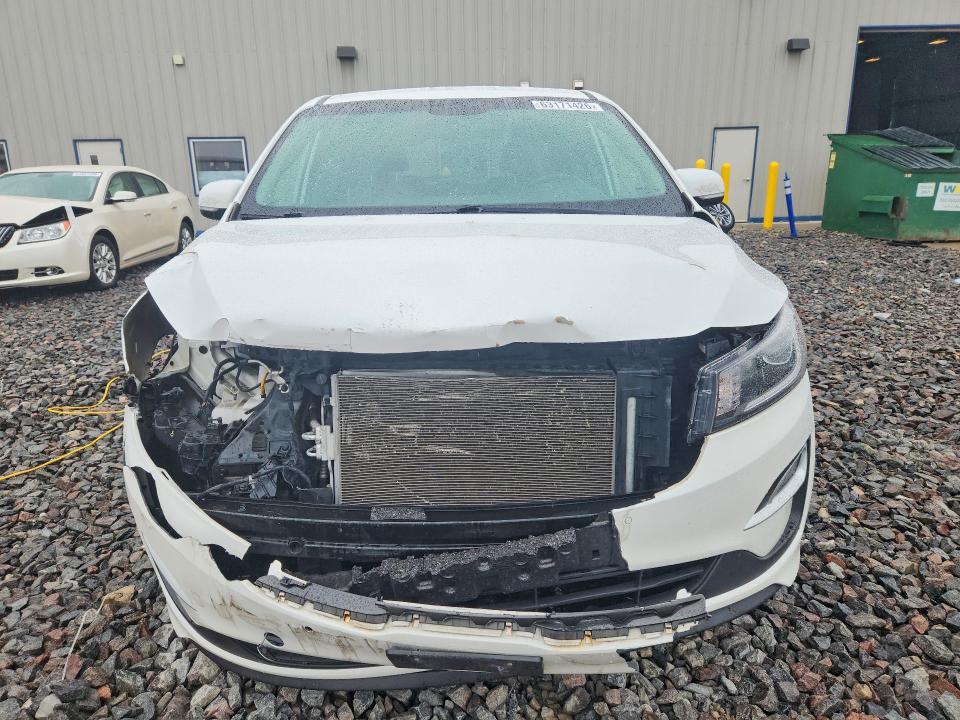 63171426 :رقم المزاد ، KNDMB5C11L6639695 vin ، 2020 Kia Sedona مزاد بيع