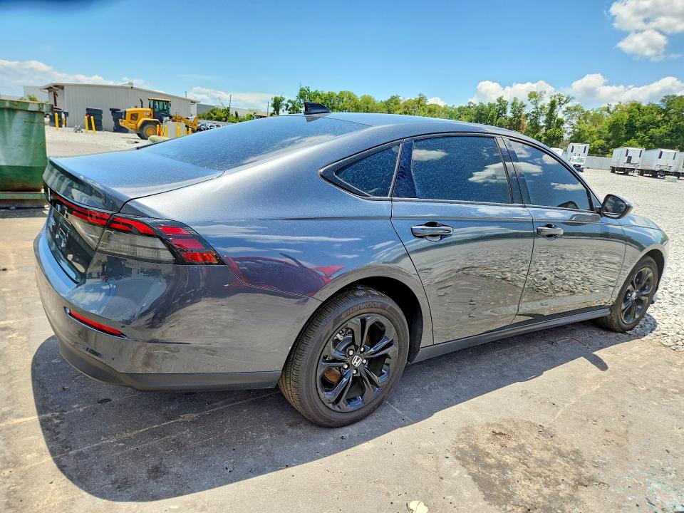Продажа на аукционе авто 2025 Honda Accord, vin: 1HGCY1F42SA087730, номер лота: 59813026