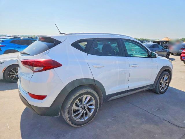 Продажа на аукционе авто 2016 Hyundai Tucson, vin: KM8J33A48GU120044, номер лота: 62462216