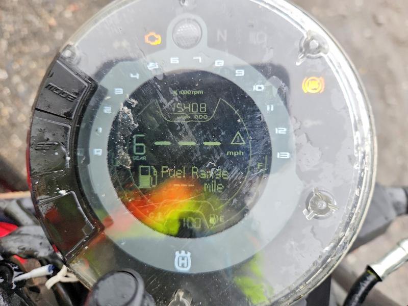Продажа на аукционе авто 2022 Husqvarna Vitpilen 401/svartpilen 401, vin: MD2JUJ403NC203490, номер лота: 56040676