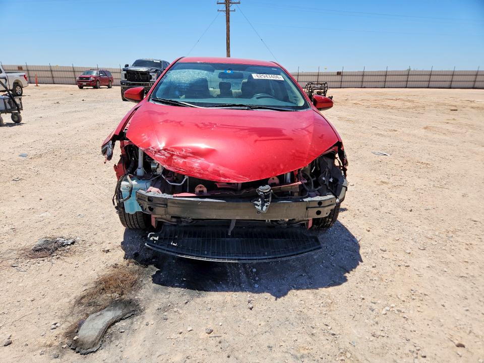 62943406 :رقم المزاد ، 5YFBURHE5GP529560 vin ، 2016 Toyota Corolla مزاد بيع