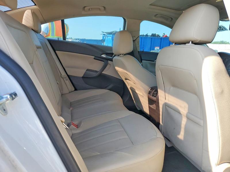 59811406 :رقم المزاد ، W04GP5EC0B1012988 vin ، 2011 Buick Regal مزاد بيع