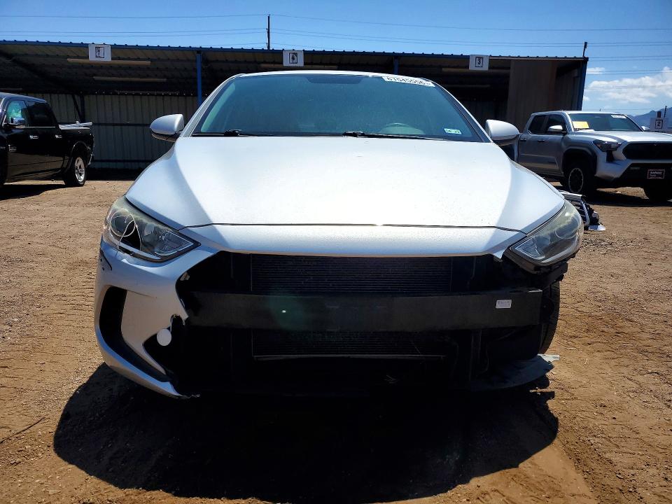 2018 Hyundai Elantra მანქანა იყიდება აუქციონზე, vin: KMHD74LF2JU611626, აუქციონის ნომერი: 61545556