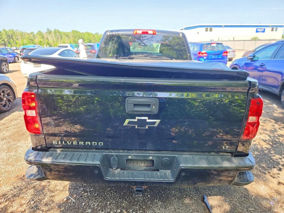 Продаж на аукціоні авто 2018 Chevrolet Silverado, vin: 1GCVKREC8JZ260618, номер лоту: 58916166