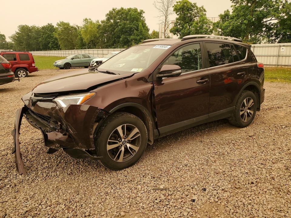 61195046 :رقم المزاد ، 2T3RFREV0JW819473 vin ، 2018 Toyota Rav4 مزاد بيع