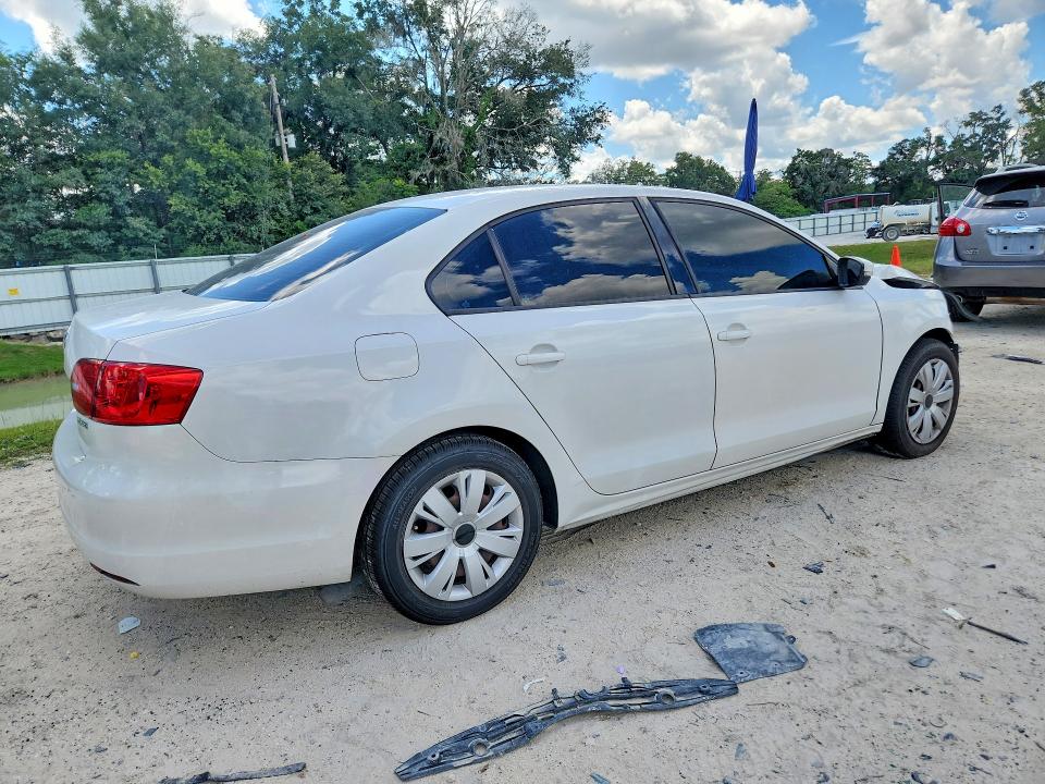 60246796 :رقم المزاد ، 3VWDX7AJ2CM387971 vin ، 2012 Volkswagen Jetta مزاد بيع