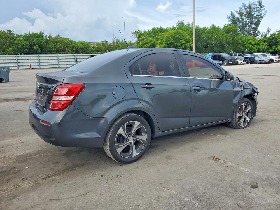 Продаж на аукціоні авто 2018 Chevrolet Sonic, vin: 1G1JF5SB4J4106727, номер лоту: 62912996