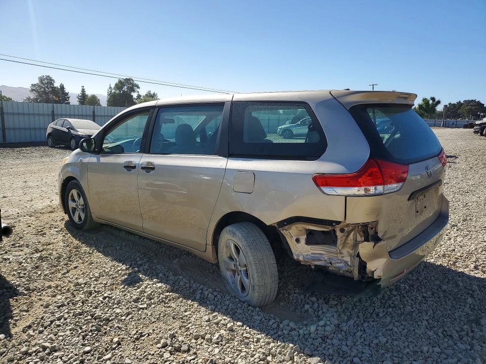 2014 Toyota Sienna მანქანა იყიდება აუქციონზე, vin: 5TDZK3DC5ES446608, აუქციონის ნომერი: 61213176