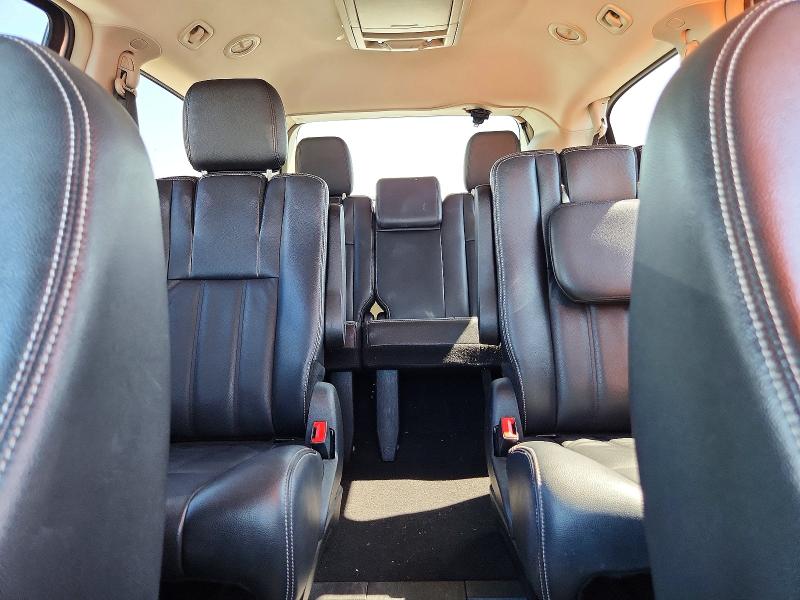 60694606 :رقم المزاد ، 2C4RC1BG7ER174420 vin ، 2014 Chrysler Town & Country مزاد بيع