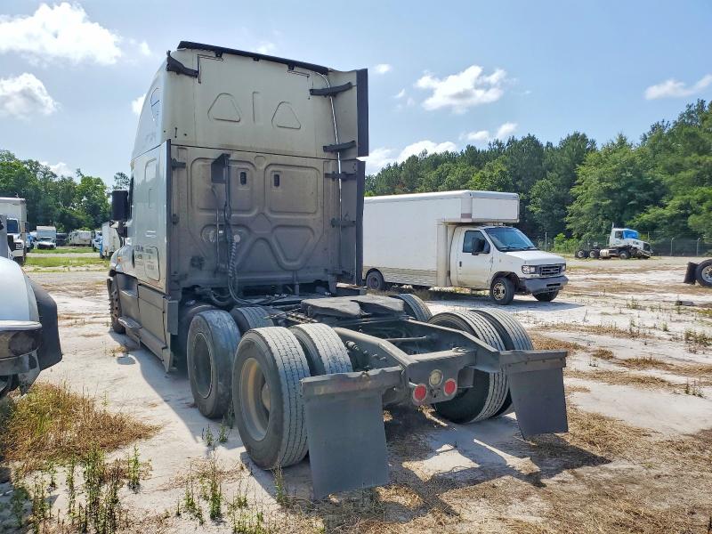 Продаж на аукціоні авто 2018 Freightliner Cascadia 125, vin: 3AKJGLDR8JDKD0621, номер лоту: 79133825