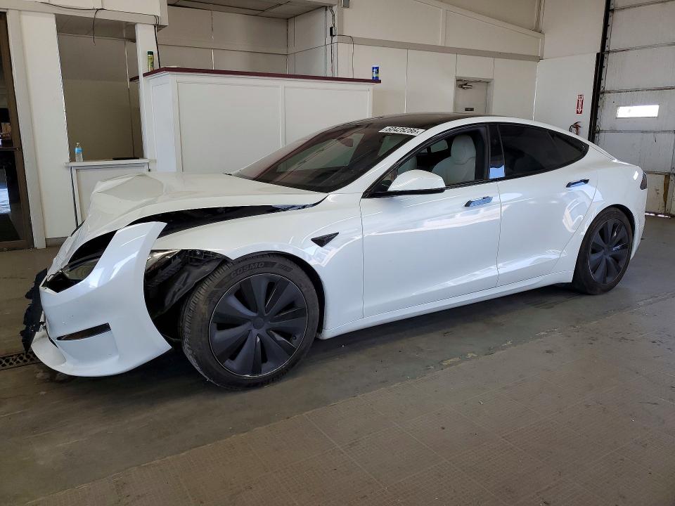 60428286 :رقم المزاد ، 5YJSA1E50RF532878 vin ، 2024 Tesla Model S مزاد بيع