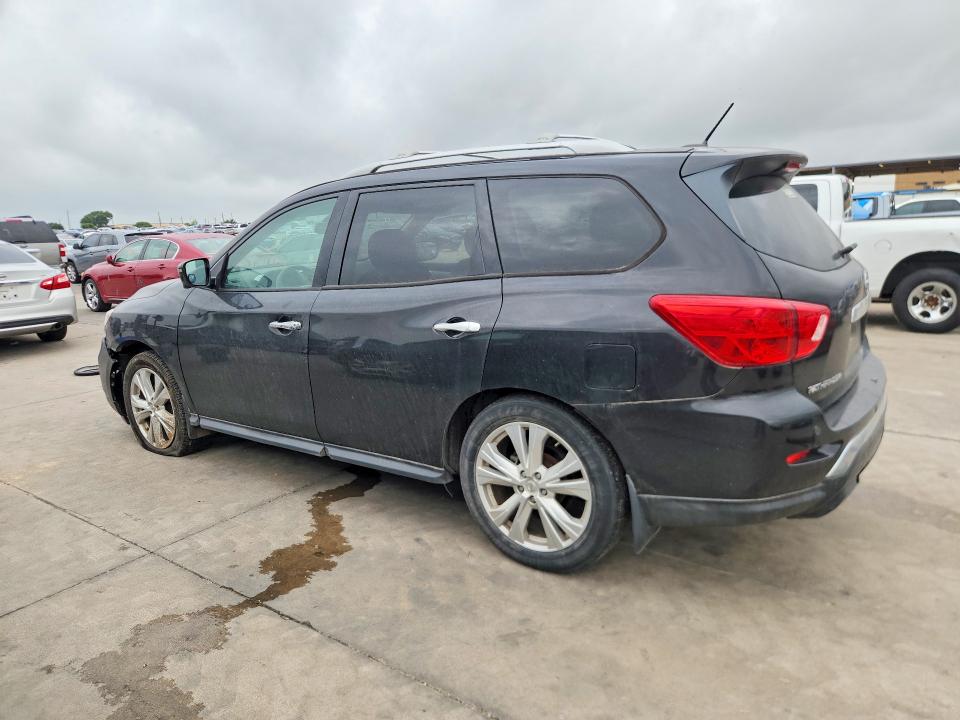 Продажа на аукционе авто 2018 Nissan Pathfinder, vin: 5N1DR2MN7JC621613, номер лота: 61417136