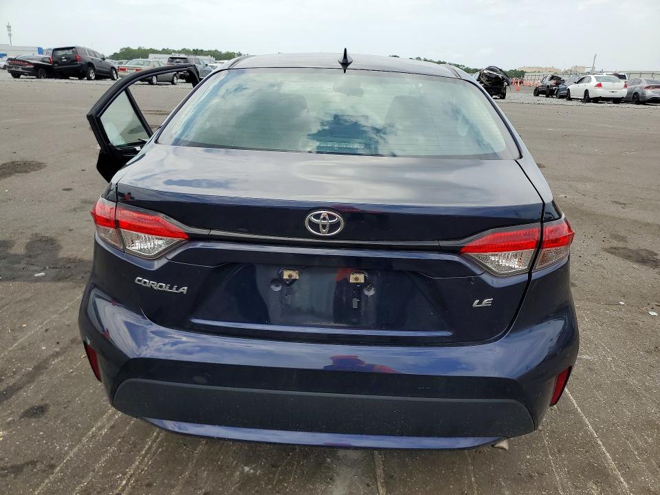 Продажа на аукционе авто 2022 Toyota Corolla, vin: 5YFEPMAE2NP337608, номер лота: 60847726