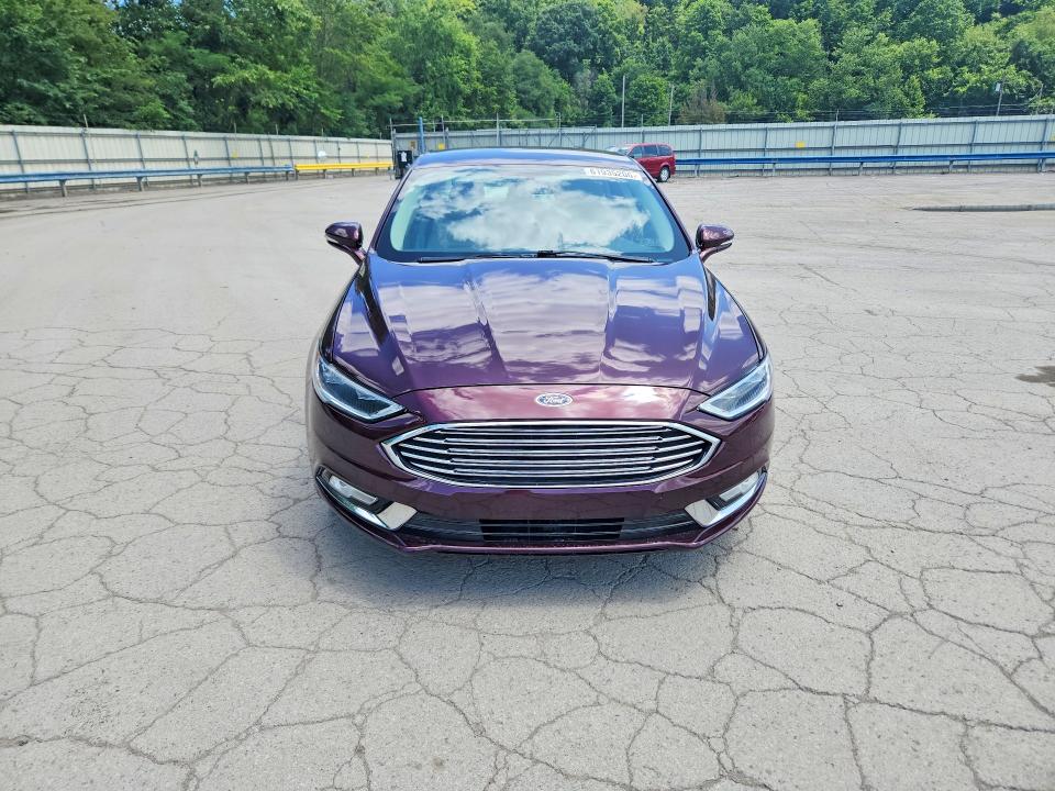 61935206 :رقم المزاد ، 3FA6P0T98HR394607 vin ، 2017 Ford Fusion مزاد بيع