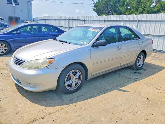 2005 Toyota Camry მანქანა იყიდება აუქციონზე, vin: 4T1BE32KX5U091879, აუქციონის ნომერი: 62828826