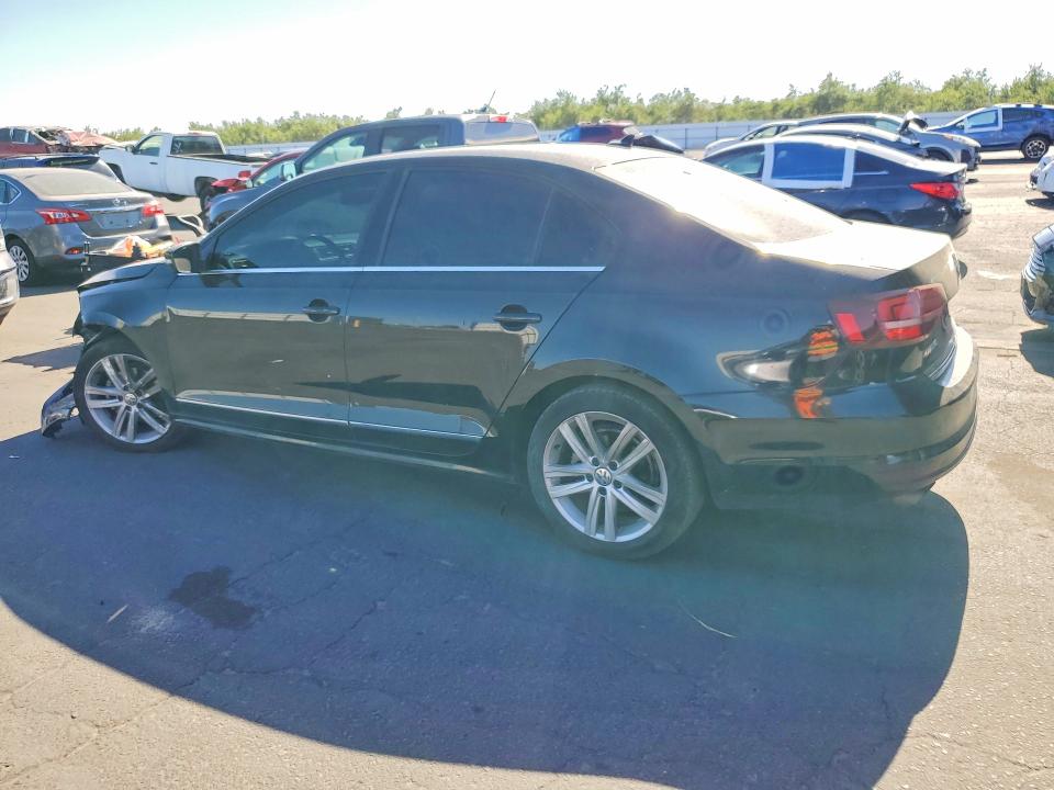 2017 Volkswagen Jetta მანქანა იყიდება აუქციონზე, vin: 3VWL17AJ1HM399646, აუქციონის ნომერი: 61771366