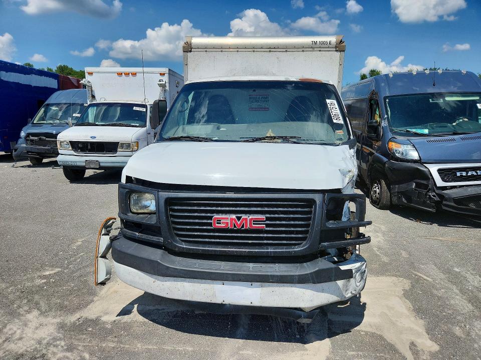 60677516 :رقم المزاد ، 1GDY72CA4D1125156 vin ، 2013 Gmc Savana مزاد بيع