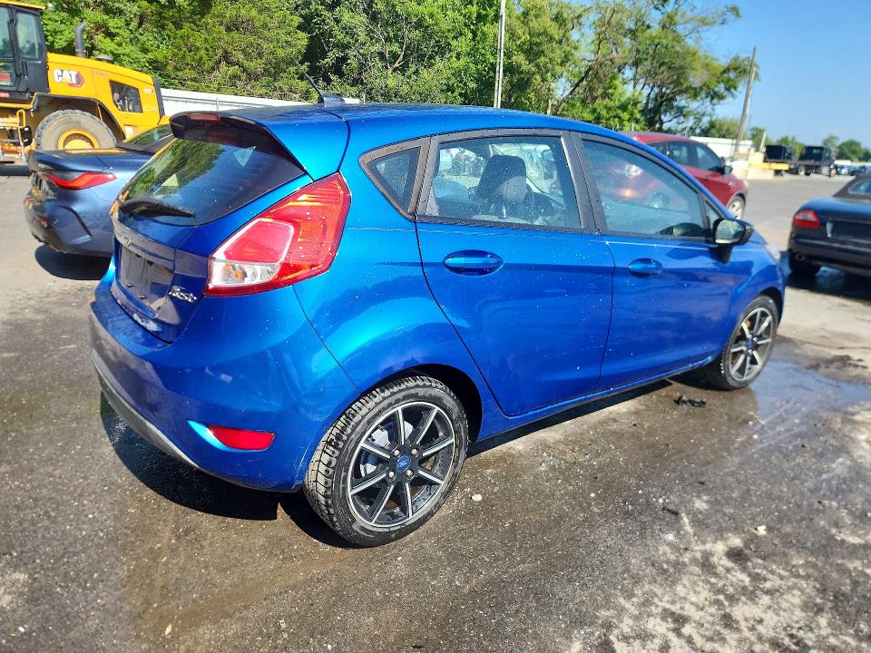 2018 Ford Fiesta მანქანა იყიდება აუქციონზე, vin: 3FADP4EJXJM124139, აუქციონის ნომერი: 61504426