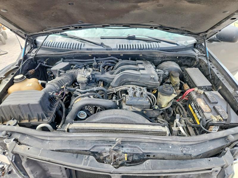2004 Ford Explorer მანქანა იყიდება აუქციონზე, vin: 1FMZU63K04ZA83972, აუქციონის ნომერი: 61736346
