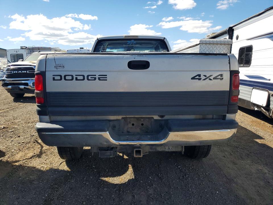 62957466 :رقم المزاد ، 3B7KF2369YG140400 vin ، 2000 Dodge Ram 2500 مزاد بيع