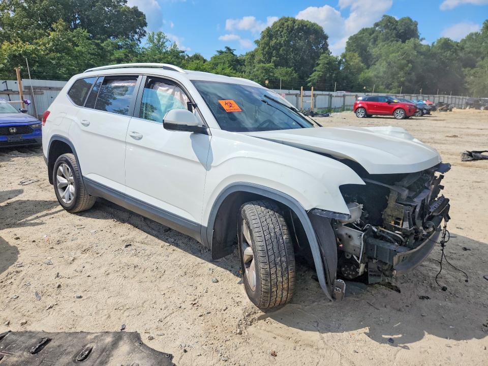 59698426 :رقم المزاد ، 1V2DR2CA2JC533537 vin ، 2018 Volkswagen Atlas مزاد بيع