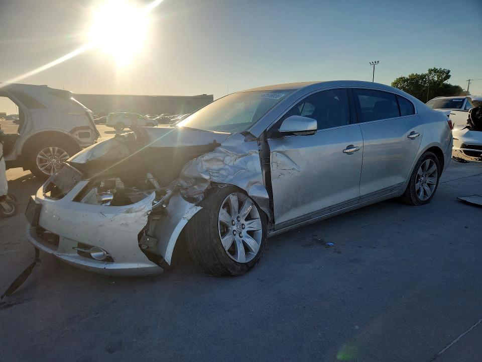 62516836 :رقم المزاد ، 1G4GC5EGXAF197259 vin ، 2010 Buick Lacrosse مزاد بيع