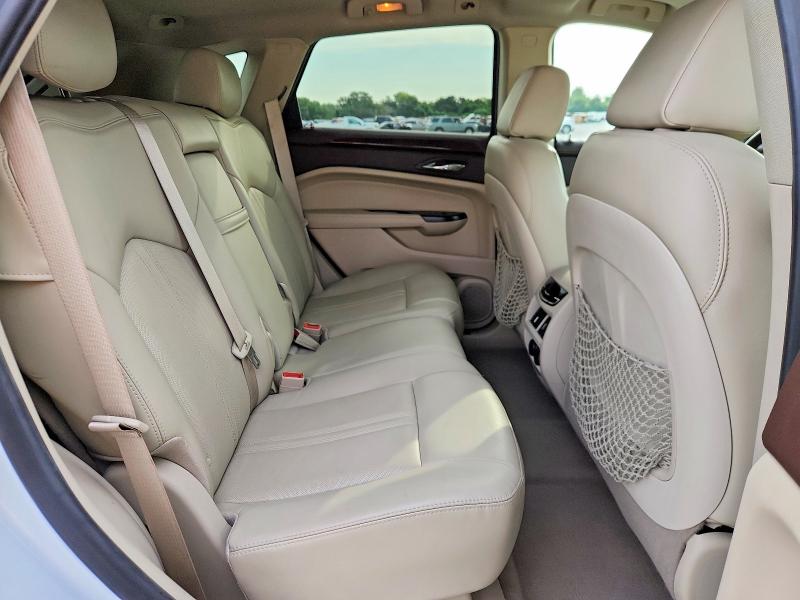62399456 :رقم المزاد ، 3GYFNDE31GS546762 vin ، 2016 Cadillac Srx مزاد بيع