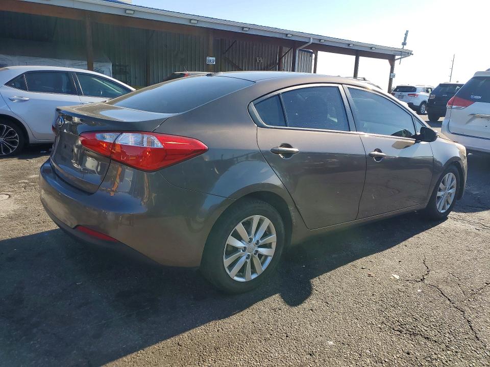 Продажа на аукционе авто 2015 Kia Forte, vin: KNAFX4A61F5345515, номер лота: 59405906