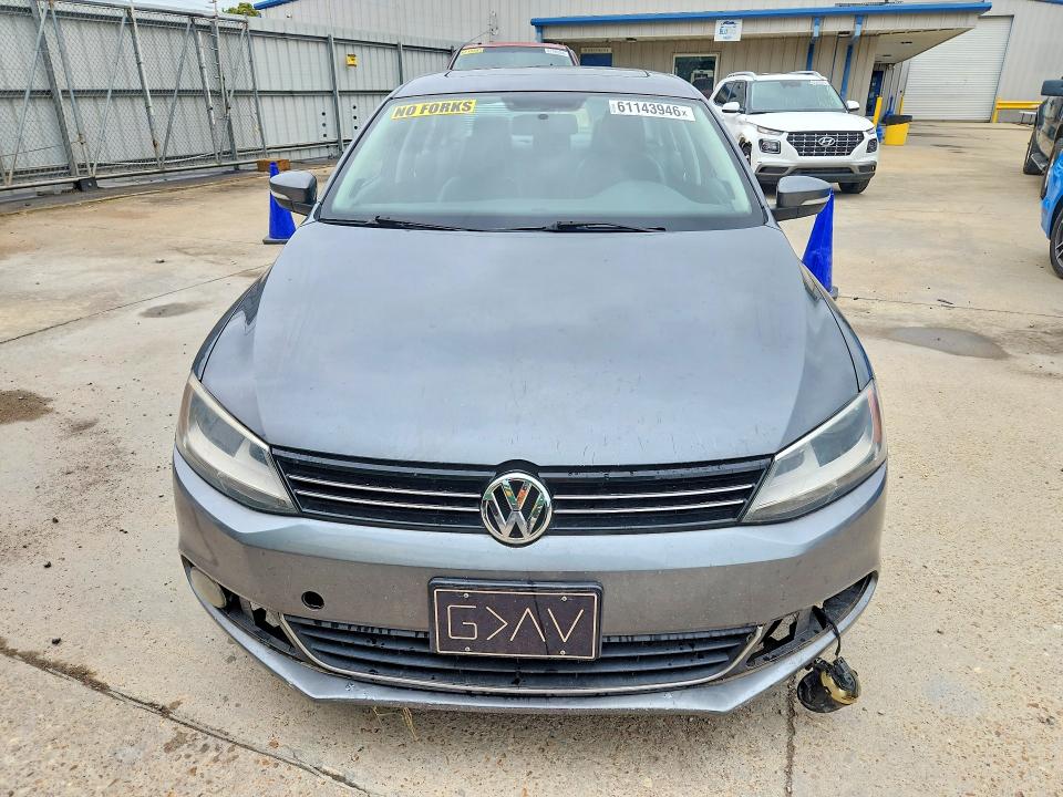 2014 Volkswagen Jetta მანქანა იყიდება აუქციონზე, vin: 3VWLL7AJ1EM445630, აუქციონის ნომერი: 61143946