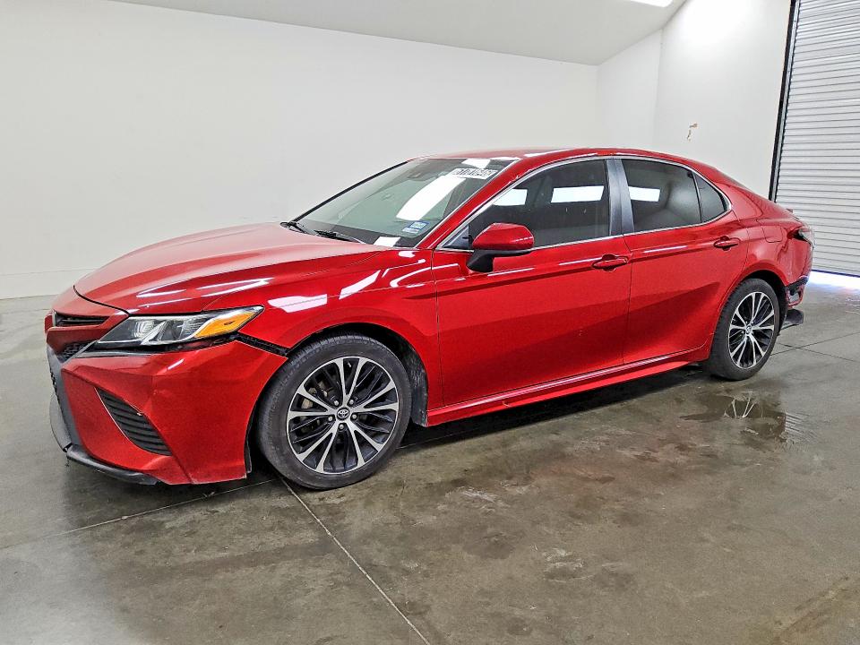 2019 Toyota Camry მანქანა იყიდება აუქციონზე, vin: 4T1B11HK9KU286651, აუქციონის ნომერი: 61781646