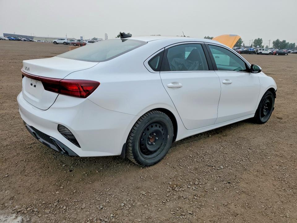 2024 Kia Forte მანქანა იყიდება აუქციონზე, vin: 3KPF34AD1RE785210, აუქციონის ნომერი: 62325596