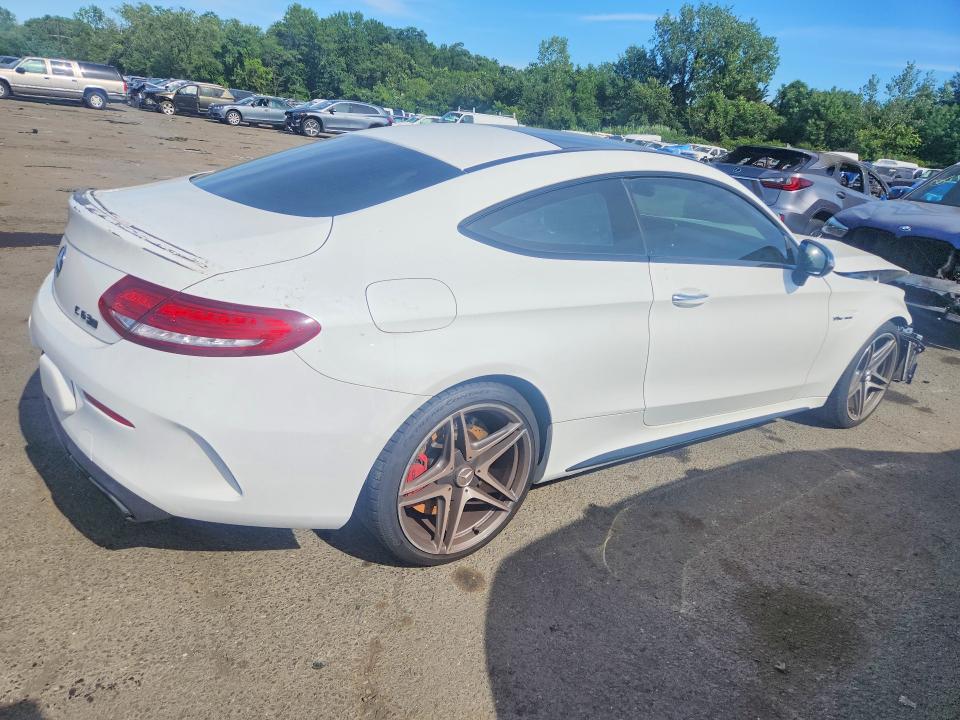 2017 Mercedes-benz C მანქანა იყიდება აუქციონზე, vin: WDDWJ8HB1HF510870, აუქციონის ნომერი: 61190316
