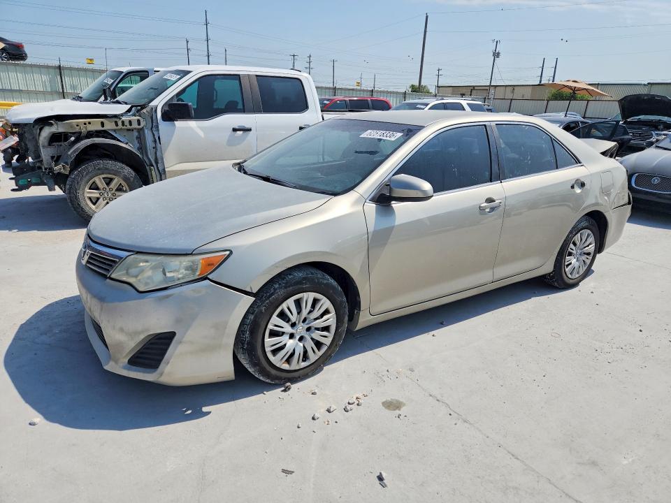 2014 Toyota Camry მანქანა იყიდება აუქციონზე, vin: 4T4BF1FK2ER340628, აუქციონის ნომერი: 62518336