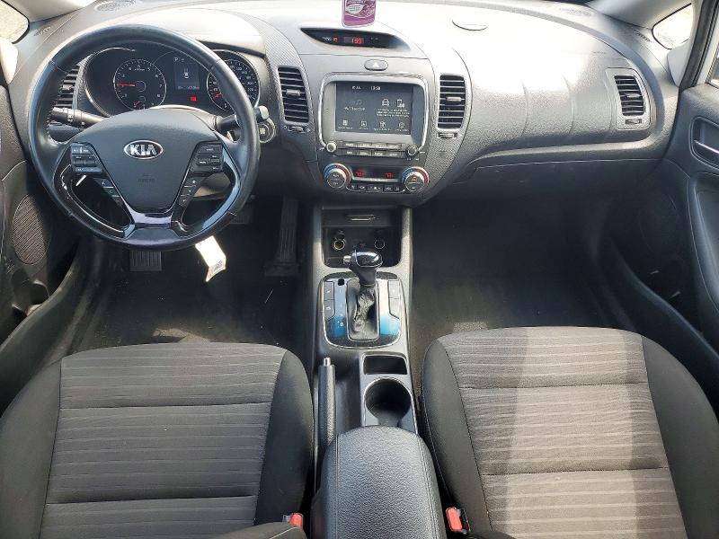 60982296 :رقم المزاد ، 3KPFL4A81HE087147 vin ، 2017 Kia Forte مزاد بيع