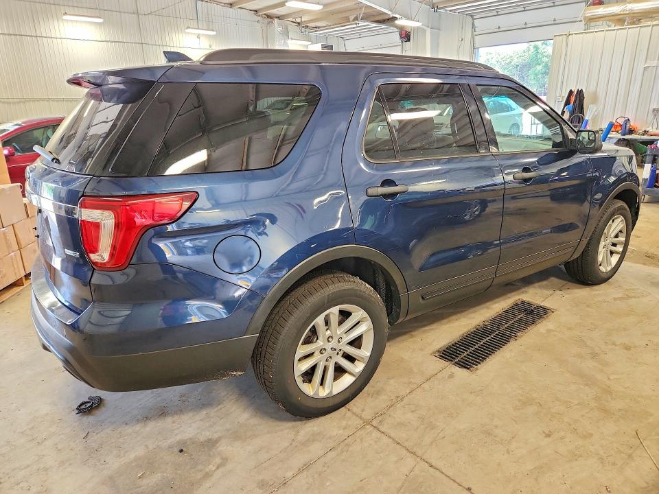 Продаж на аукціоні авто 2017 Ford Explorer, vin: 1FM5K8BH2HGA33811, номер лоту: 60800396