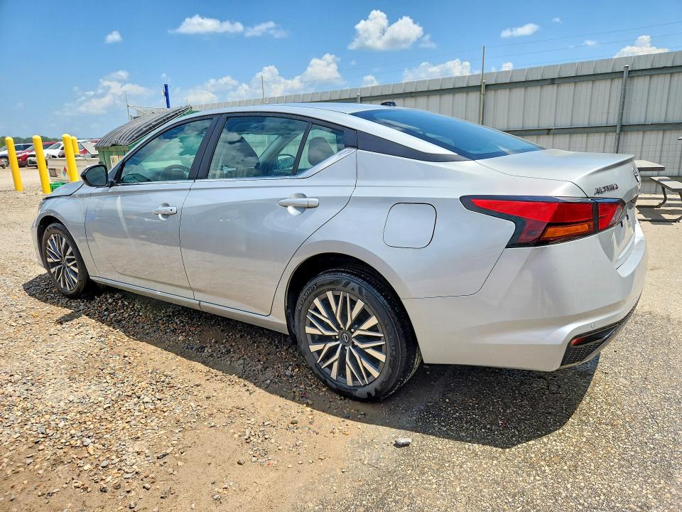61432076 :رقم المزاد ، 1N4BL4DW0TN316372 vin ، 2026 Nissan Altima مزاد بيع