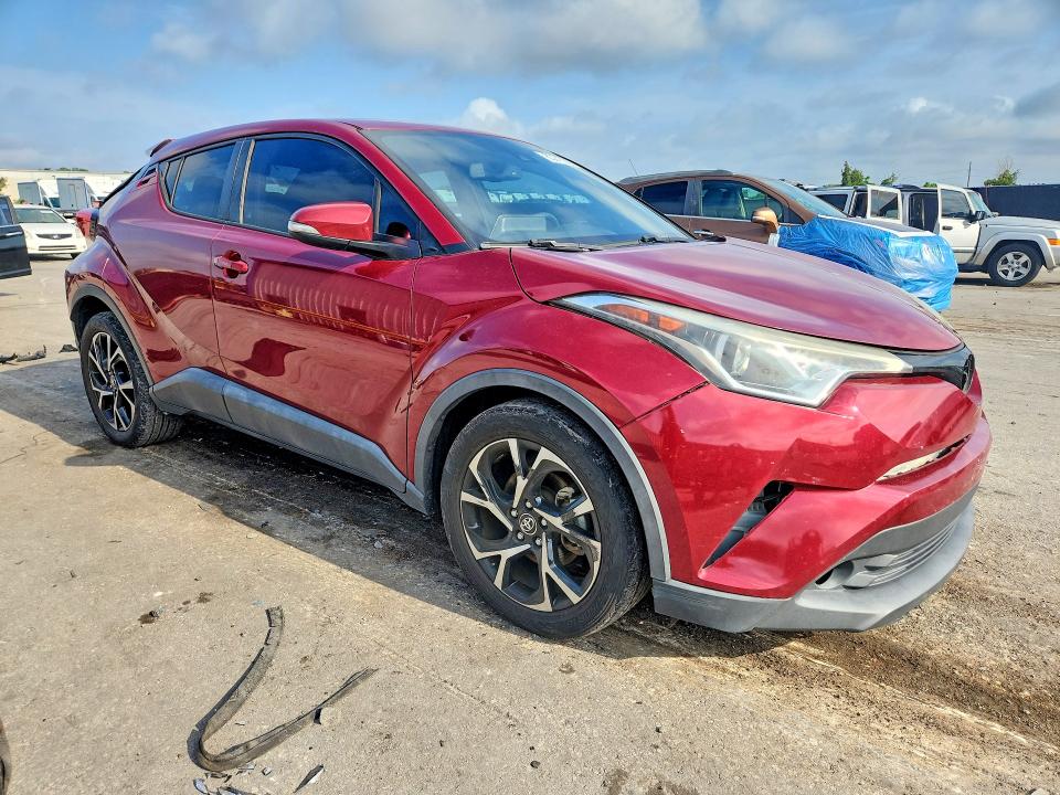63215526 :رقم المزاد ، NMTKHMBX7KR069561 vin ، 2019 Toyota C-hr مزاد بيع