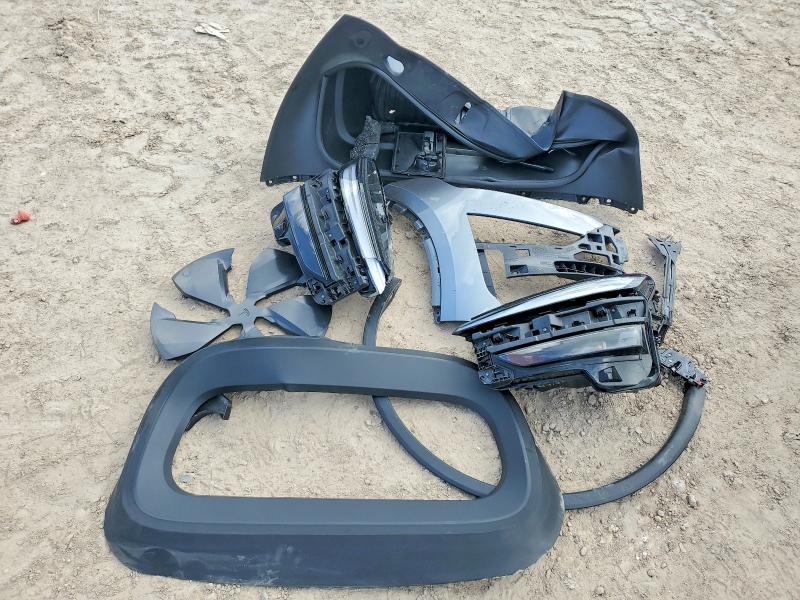61348716 :رقم المزاد ، 7SAYGDEE1TA632781 vin ، 2026 Tesla Model Y مزاد بيع