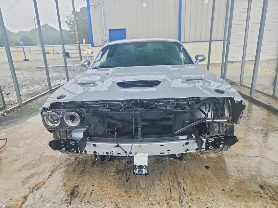 60662386 :رقم المزاد ، 2C3CDZFJ7NH233368 vin ، 2022 Dodge Challenger مزاد بيع