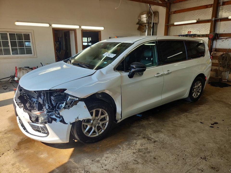 61431406 :رقم المزاد ، 2C4RC1BG3SR532009 vin ، 2025 Chrysler Pacifica مزاد بيع
