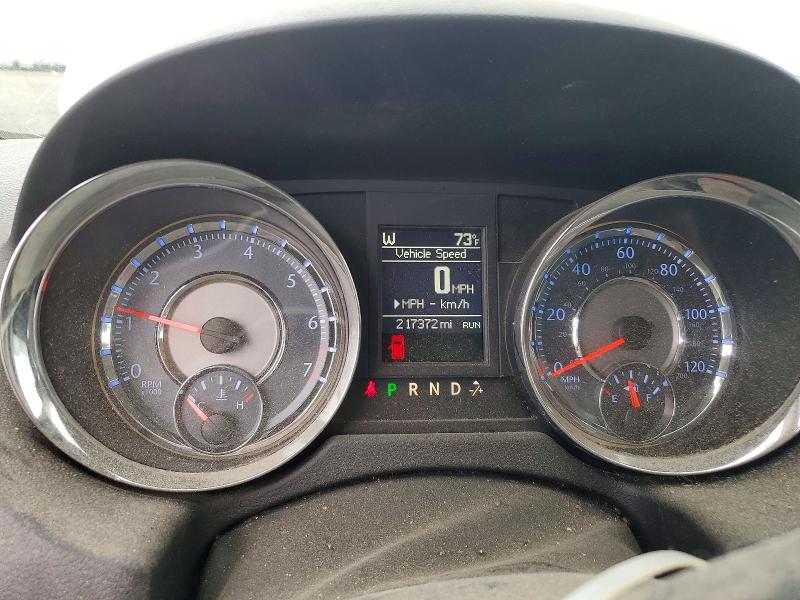 60754646 :رقم المزاد ، 2C4RC1CGXFR627168 vin ، 2015 Chrysler Town & Country مزاد بيع