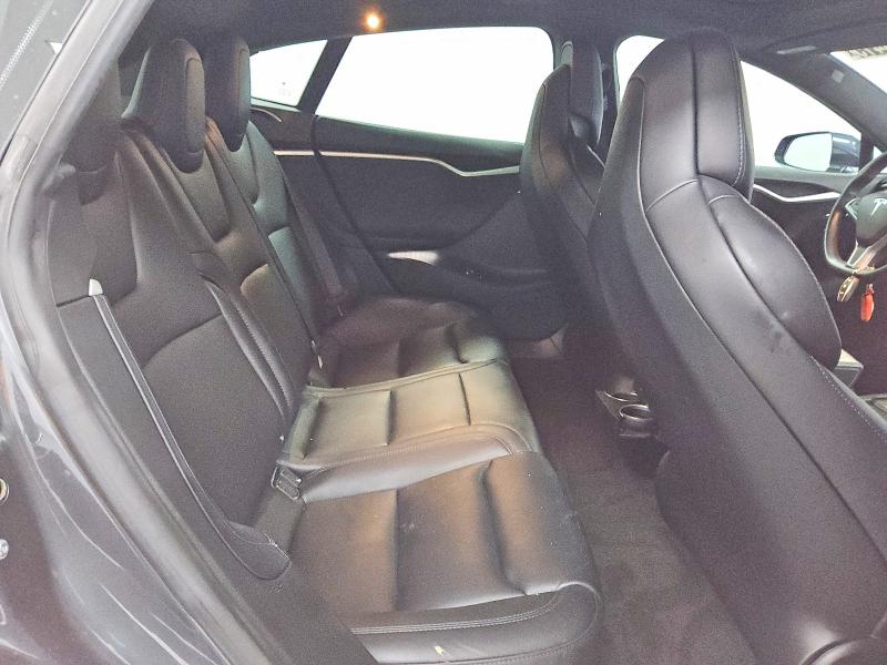 Продаж на аукціоні авто 2018 Tesla Model S, vin: 5YJSA1E21JF247794, номер лоту: 85624415