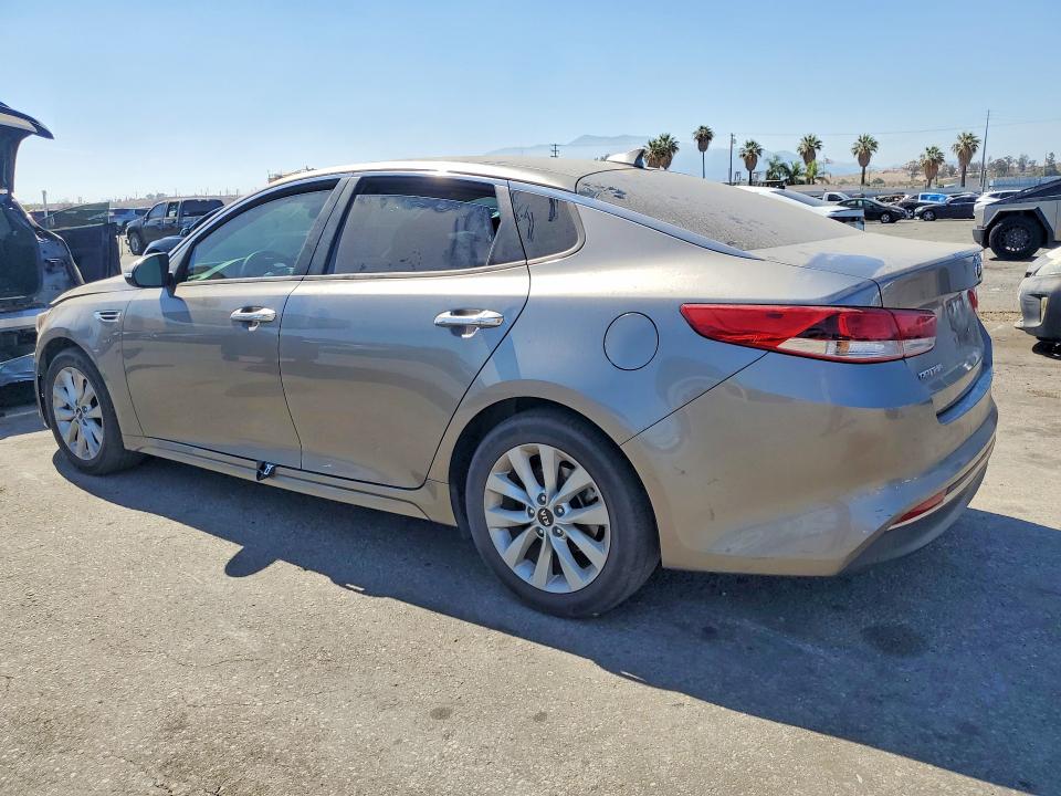 2017 Kia Optima მანქანა იყიდება აუქციონზე, vin: 5XXGT4L31HG169764, აუქციონის ნომერი: 59884946