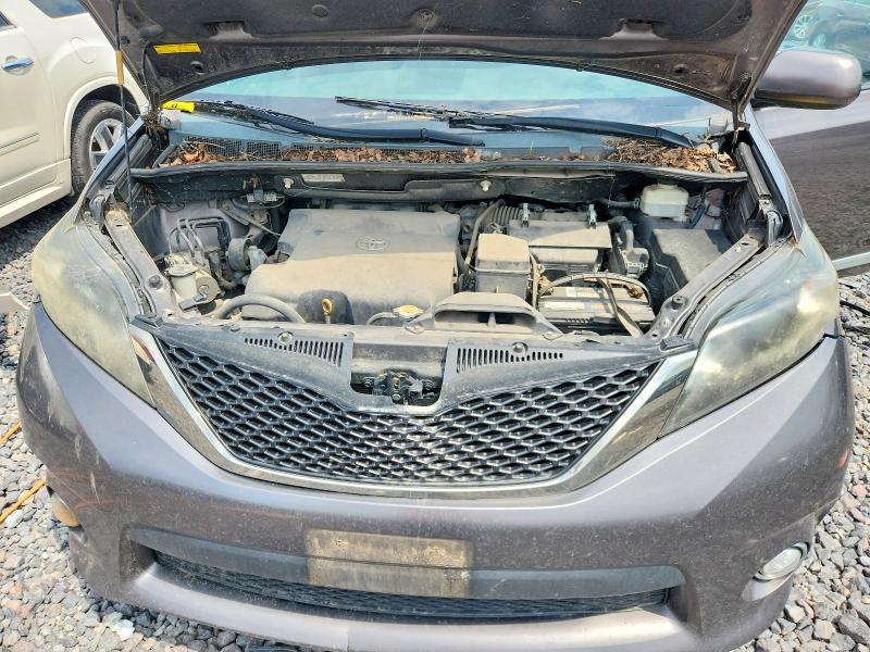 Продаж на аукціоні авто 2013 Toyota Sienna, vin: 5TDXK3DC3DS360963, номер лоту: 60613616
