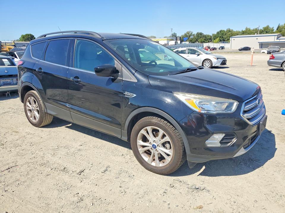 Aukcja sprzedaży 2018 Ford Escape, vin: 1FMCU0GD2JUA74147, numer aukcji: 61331596
