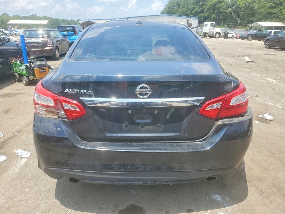 59291206 :رقم المزاد ، 1N4AL3AP3JC261816 vin ، 2018 Nissan Altima مزاد بيع