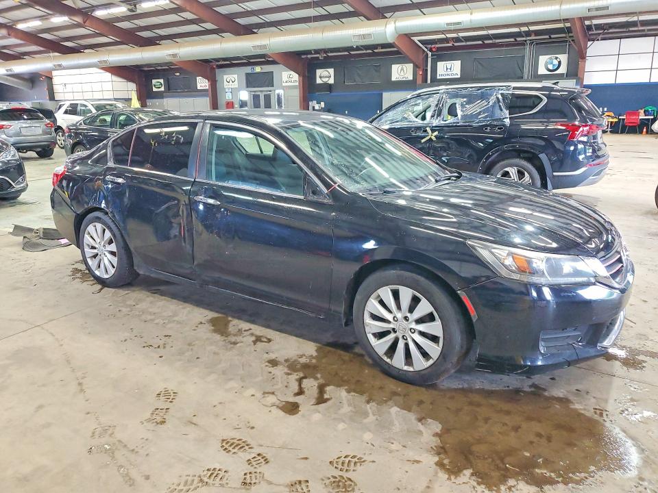63364446 :رقم المزاد ، 1HGCR2F31FA131328 vin ، 2015 Honda Accord مزاد بيع